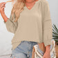 💥Letzter Tag Sonderangebot 49% Rabatt👚Damen 3/4 Laterne Ärmel Casual V-Ausschnitt T-Shirts plizierte lose Hohlbluse