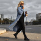 📢📢49 % Rabatt!! ⏰👖【Lange Jeansjacke】—— Zugeknöpft für Eleganz, aufgeknöpft für Flair – ein Kleidungsstück, mit dem Sie den Stil im Frühling und Herbst meistern!🤠💙✨