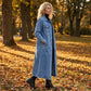 📢📢49 % Rabatt!! ⏰👖【Lange Jeansjacke】—— Zugeknöpft für Eleganz, aufgeknöpft für Flair – ein Kleidungsstück, mit dem Sie den Stil im Frühling und Herbst meistern!🤠💙✨
